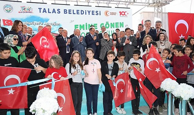 Kayseri Talas'tan Cumhuriyet'in 100'üncü yılına armağan