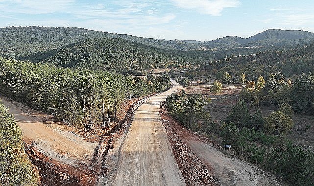 Konya Büyükşehir İlçelerdeki Yolların Standardını Yükseltmek İçin Çalışıyor