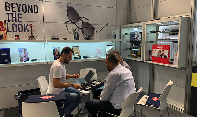 Lee Cooper, dünya optik fuarı Silmo Paris'te yerini aldı