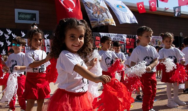 Miniklerin Cumhuriyet coşkusu