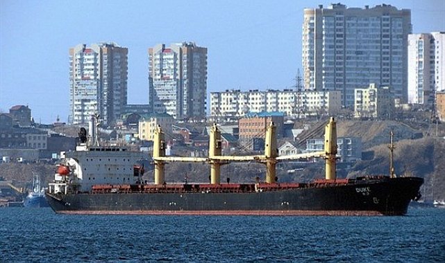 Sally M isimli kuru yük gemisi, Karanlık Liman’a demirledi