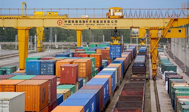 Xinjiang'ın dış ticareti ilk üç çeyrekte 250 milyar yuanı aştı