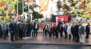 10 Kasım Atatürk'ü Anma Programı Malkara'da düzenlenen törenlerle gerçekleştirildi