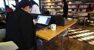 Akse Kitap Kahve'ye büyük ilgi