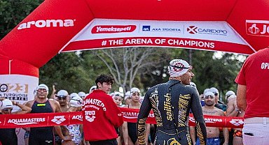 Aroma'nın desteklediği Aquamasters'ta sezonun son yarışlarına Cumhuriyet Bayramı coşkusu hakimdi