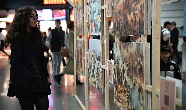 Bağımsızlık mücadelesi İstanbul metrolarını süsledi