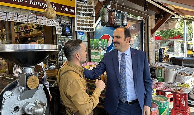 Başkan Altay, şehir merkezinde esnafları ziyaret etti