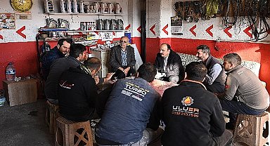 Başkan Altay Zafer Sanayii'nde Çalışan Gençlerle Buluştu