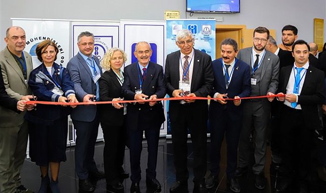 Başkan Büyükerşen “Raylı Sistemler Kongre ve Sergisi”ne katıldı