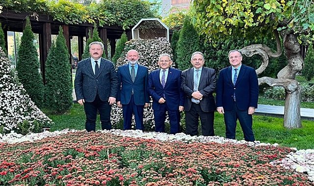 Başkan Büyükkılıç, merkez ilçe belediye başkanları ile bir araya geldi