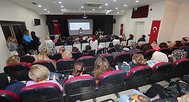 Başkan Sandal, “Şiddetin karşısında kadınlarımızın yanındayız