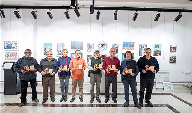 Başkan Soyer’e çalıştay kapsamında teşekkür plaketi verildi