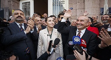 Başkan Soyer'e destek çığ gibi büyüyor