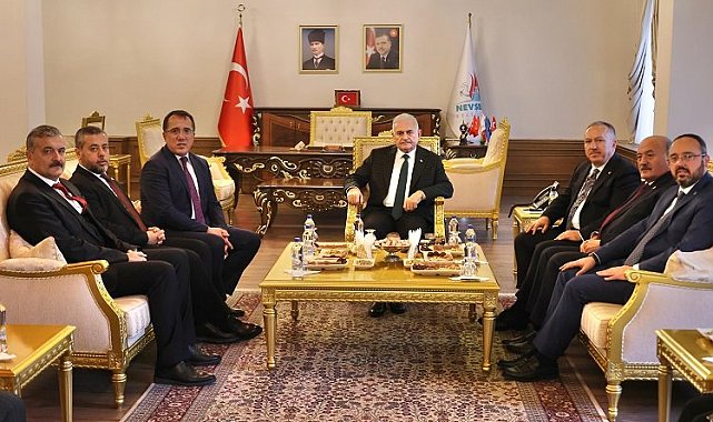 Binali Yıldırım'dan Nevşehir Belediyesi'ne ziyaret