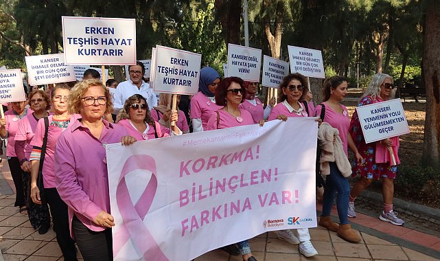 Bornova’da meme kanserinde erken teşhisin önemine dikkat çekildi