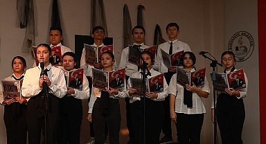Burhaniye Ata'nın huzurunda