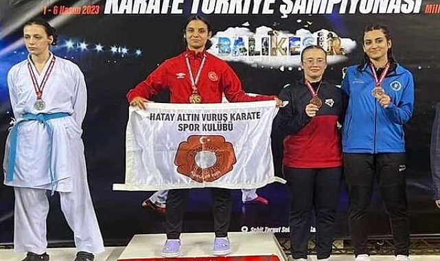 Bursa Büyükşehir Belediyesporlu karatecilerden 4 madalya