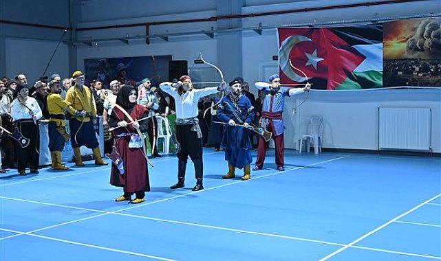Bursa'da Geleneksel Türk Okçuluğu Şampiyonası