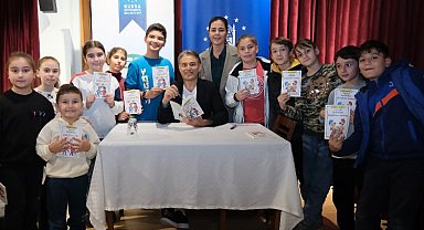 Bursa'da küçük okurlara kitap bilinci aşılandı
