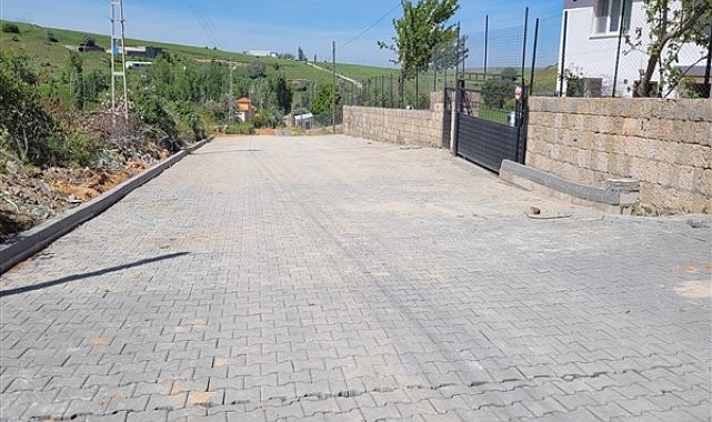 Büyükşehir’den 10 ayda kırsala 123 milyon TL’lik kilit beton parke