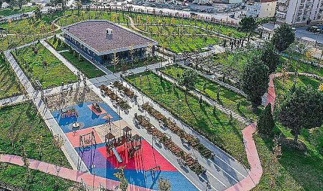 Büyükşehir'den Derince Millet Bahçesi'ne kıraathane