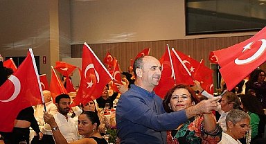 Çeşme Belediyesi'nden öğretmenlere geleneksel yemek