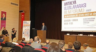 Çevre krizi ve göç masaya yatırıldı