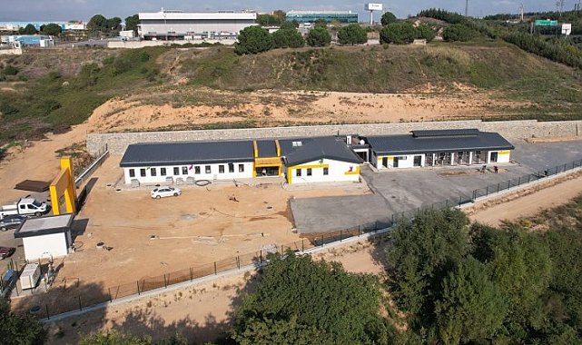 Çiftçi, Sokak Hayvanları Geçici Bakımevi'ni inceledi