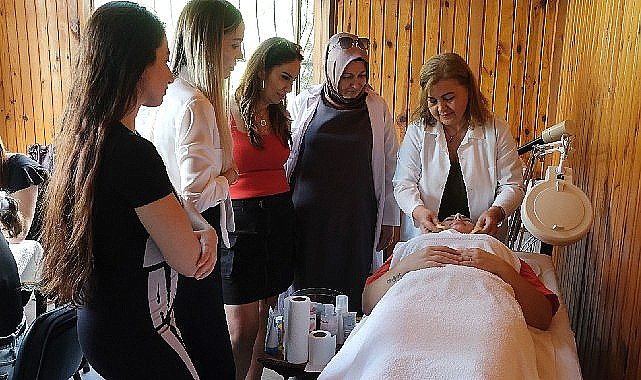 Çukurova'da cilt bakım kursu