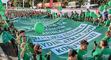Darüşşafaka koşucuları eğitim için kıtaları aştı