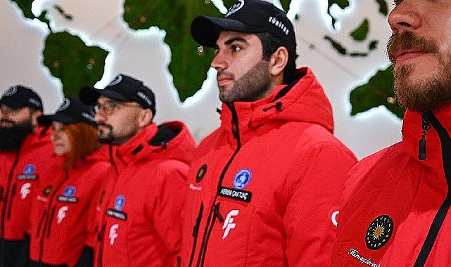 DeFacto'nun Akıllı Giysileri TÜBİTAK ile Kuzey Kutbu'nda