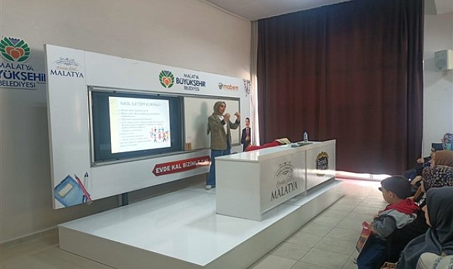 Ebeveynlere özel eğitim semineri Malatya Semt Konakları’nda gerçekleşti