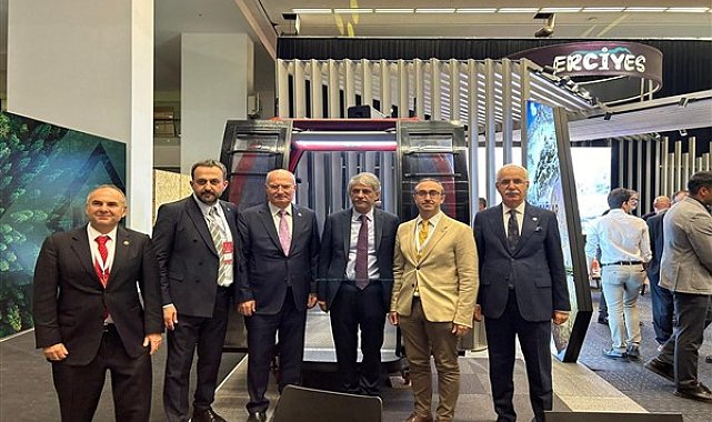 Erciyes’e Travelexpo Ankara’da kış turizmi alanında En İyi Stant Tasarımı ödülü