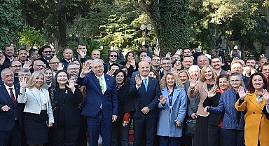 EÜ Ailesinden YÖK Başkanı Prof. Dr. Erol Özvar'a coşkulu karşılama