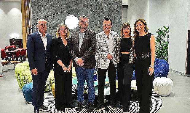 Fransız Lüks Markası Roche Bobois Yeniden İstanbul'da