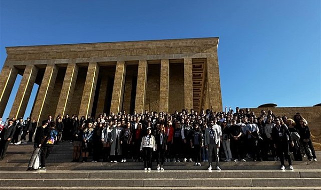 Genç İzmirliler, Ata’nın huzurunda