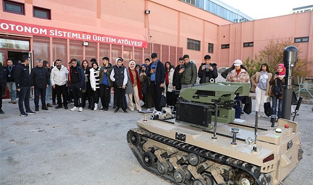 Haliliyeli gençler HAVELSAN ile TUSAŞ’ı ziyaret etti