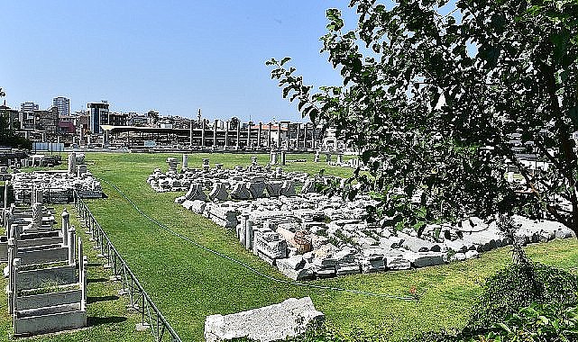 İzmir “2024'te Seyahat Edilmesi Gereken 10 Şehir