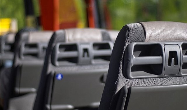 İzmir'de şoför tanıtım kartları dijitalleşti