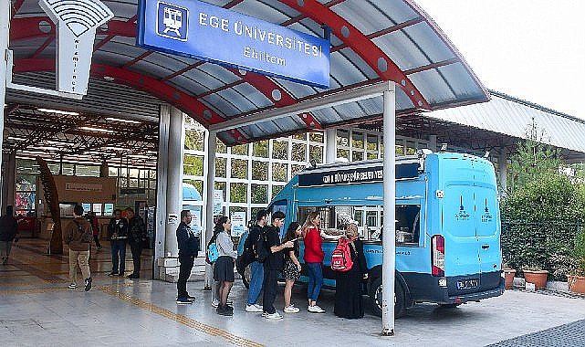 İzmir'de üniversite öğrencilerine “Günaydın Çorbası