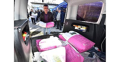 İzmir'in tarım reformu yem destekleriyle büyüyor 3 yılda 45 bin ton yem bitkisi tohumu