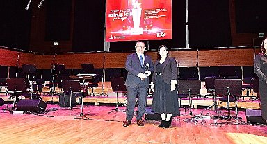 İzmir Yıldızı ödülleri sahiplerini buldu