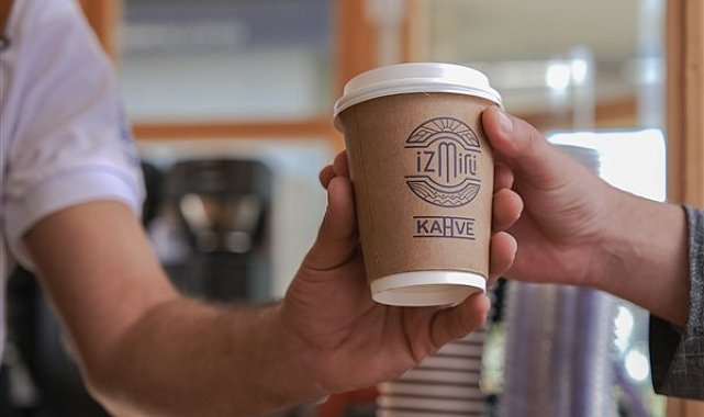 İzmirli Kahve, Konak’ta hizmete açıldı