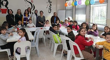 İzmit'te Çocuk Atölyeleri'ne Akpınar'da devam