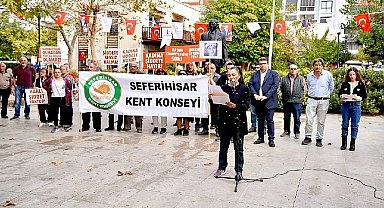 Kadın cinayetleri Seferihisar'da protesto edildi