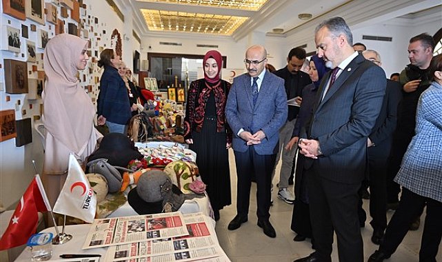 Kadına yönelik şiddete karşı Bursa'da panel düzenlendi