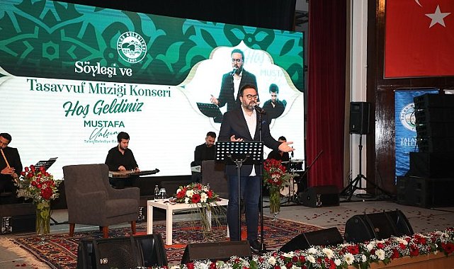 Kayseri Talas'ta Mevlana'ya saygı duruşu