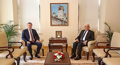 Kazakistan Cumhuriyeti Antalya Başkonsolosu Kanafeyev'den Başkan Gürüne Ziyaret