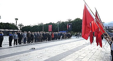Kemer'de öğretmenler günü kutlandı
