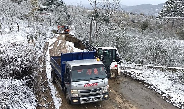 Kocaeli A Takımı kar mesaisinde
